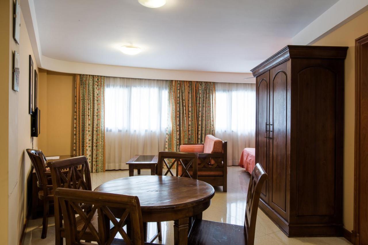 Aparthotel El Galeon Санта Круз де Ла Палма Екстериор снимка